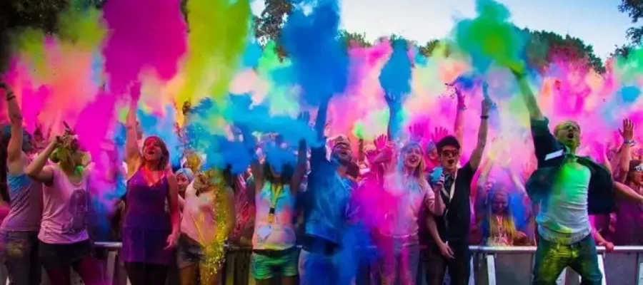 Holi-festival-in-Mumbai